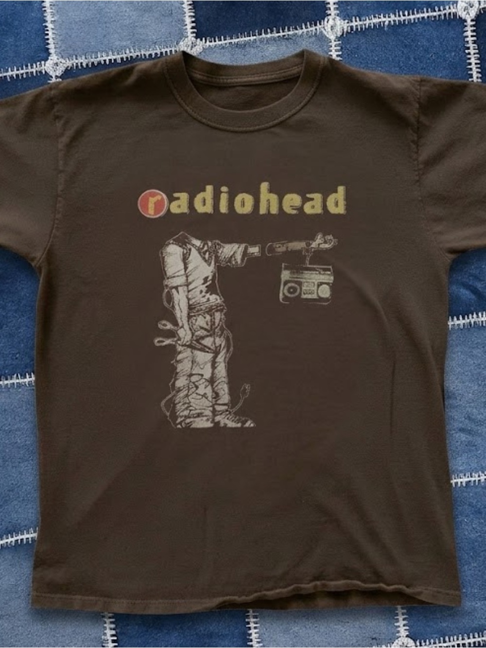Gildan Radiohead Brown Graphic Tee